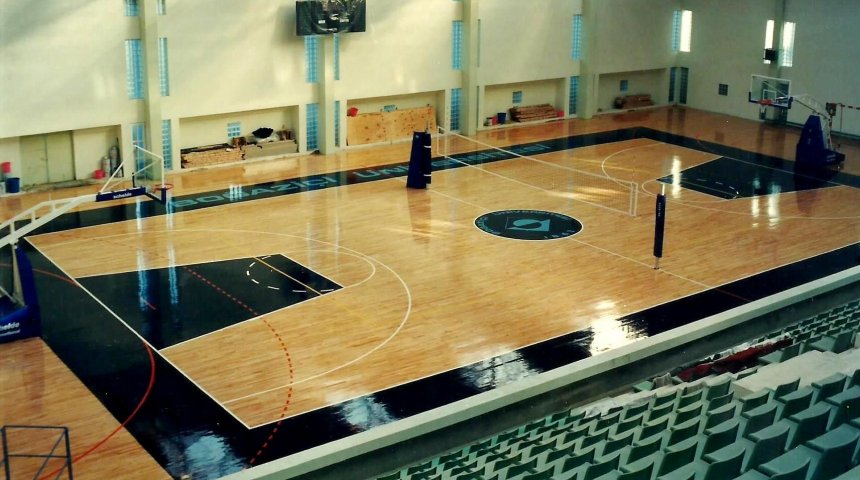Kadıköy İmam Hatip Lisesi Kapalı Spor Salonu